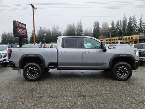 New 2026 GMC Sierra 2500 AT4X image 3