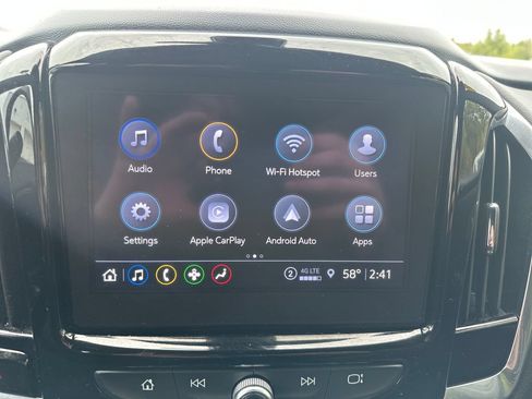 Used 2023 Chevrolet Traverse LT AWD/4WD image 19