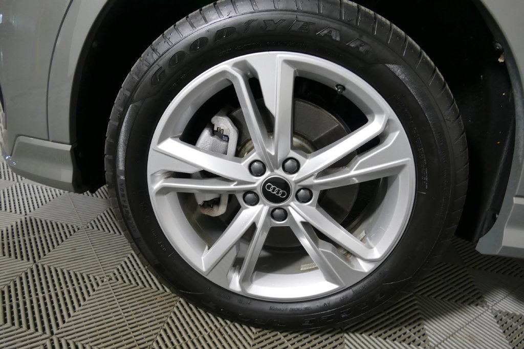 Used 2024 Audi Q3 2.0T Premium Plus AWD/4WD image 9