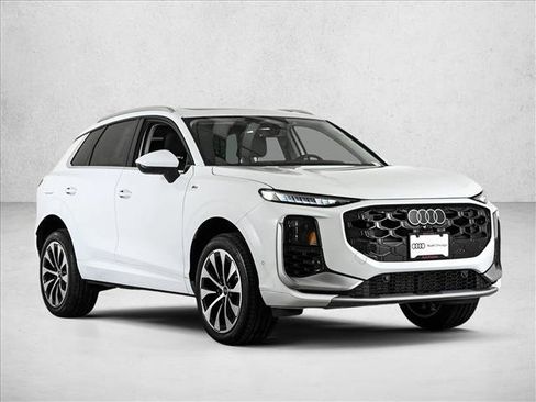 New 2026 Audi Q3 quattro 2.0T AWD/4WD image 3