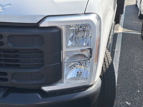 Used 2024 Ford F350 XL AWD/4WD image 4