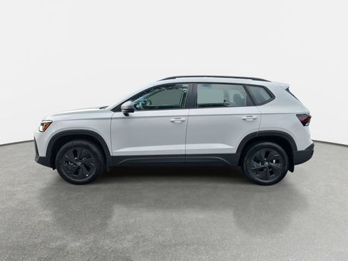 Used 2025 Volkswagen Taos S FWD image 6