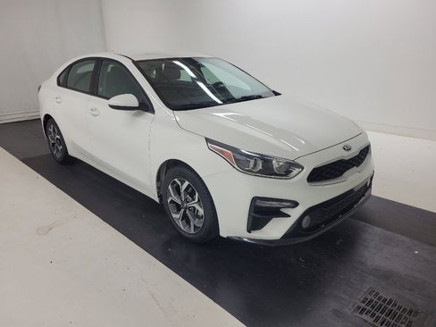 Used 2021 Kia Forte LXS FWD image 13