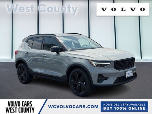 New 2026 Volvo XC40 B5 Ultra w/ Climate Package AWD/4WD image 1
