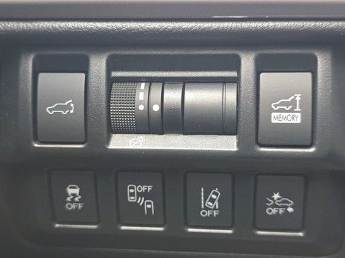 Used 2018 Subaru Outback 3.6R Limited image 36