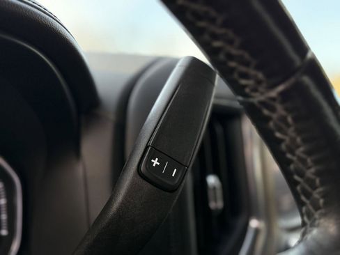 Certified 2022 GMC Sierra 3500 Denali image 18