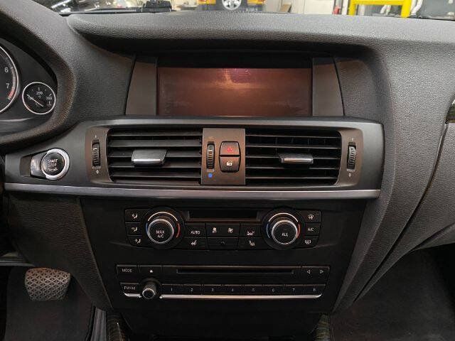 Used 2013 BMW X3 xDrive28i AWD/4WD image 24