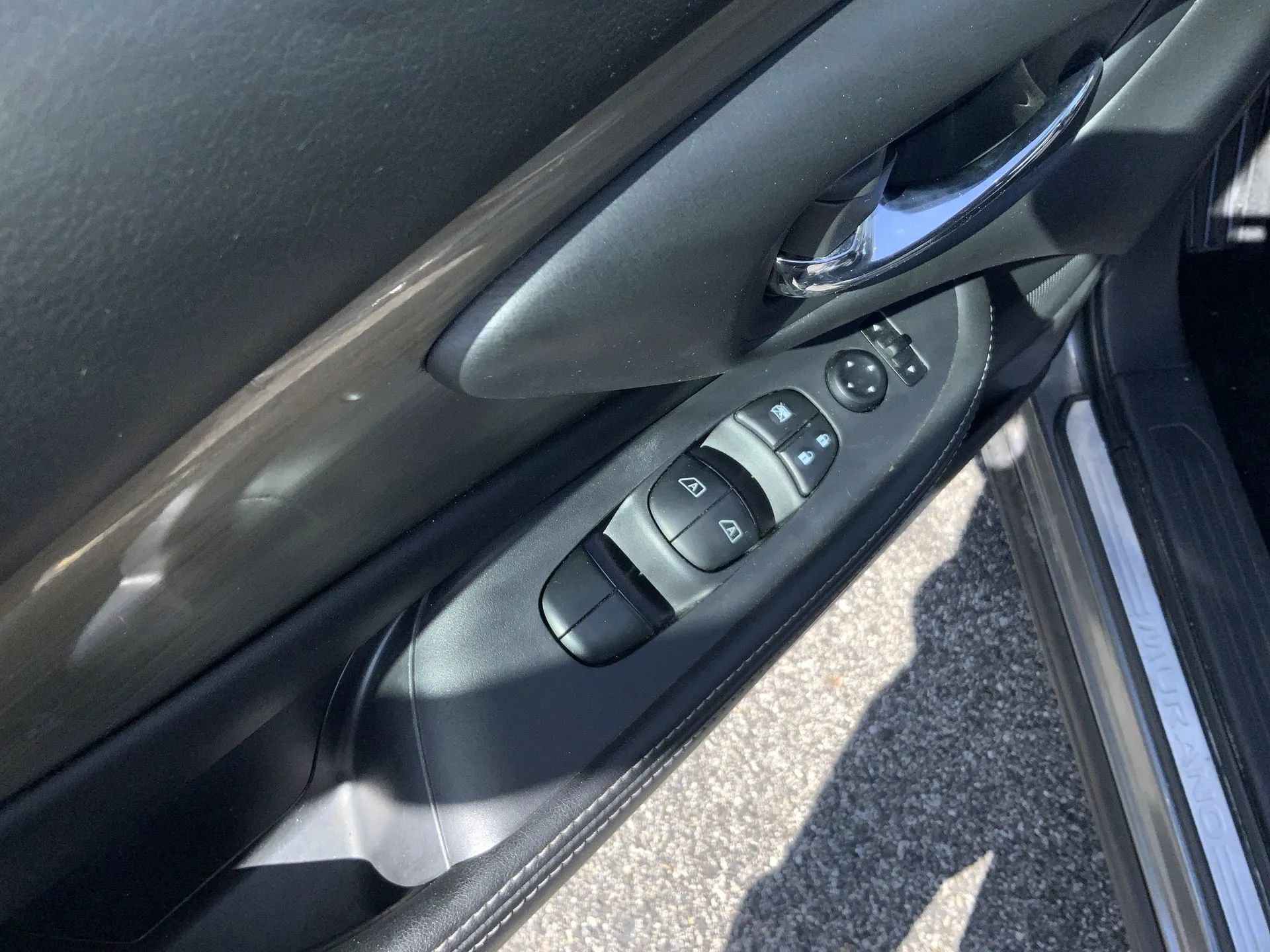Used 2018 Nissan Murano S AWD/4WD image 15