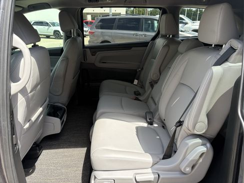 Certified 2024 Honda Odyssey EX-L image 27