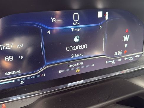 Used 2022 Chevrolet Tahoe LT w/ Luxury Package image 9