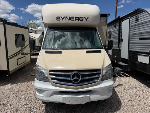 Used 2017 Mercedes-Benz Sprinter 3500 image 9