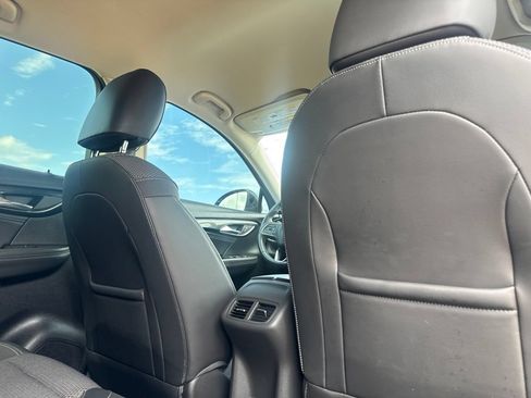 Used 2023 Buick Envision Preferred w/ Sport Touring Package AWD/4WD image 27