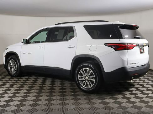Used 2023 Chevrolet Traverse LT AWD/4WD image 9