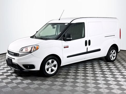Used 2022 RAM ProMaster City Wagon w/ Lights & Wheels Group FWD image 4