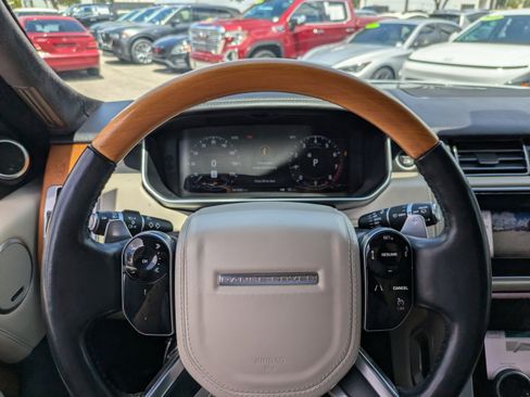 Used 2018 Land Rover Range Rover Autobiography AWD/4WD image 23