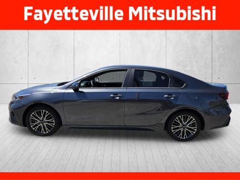 Used 2024 Kia Forte GT-Line FWD image 4