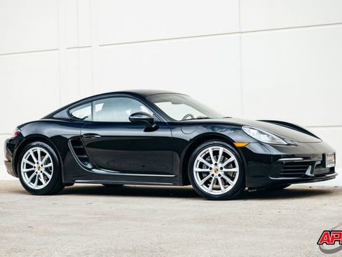 Used 2017 Porsche 718 Cayman image 35