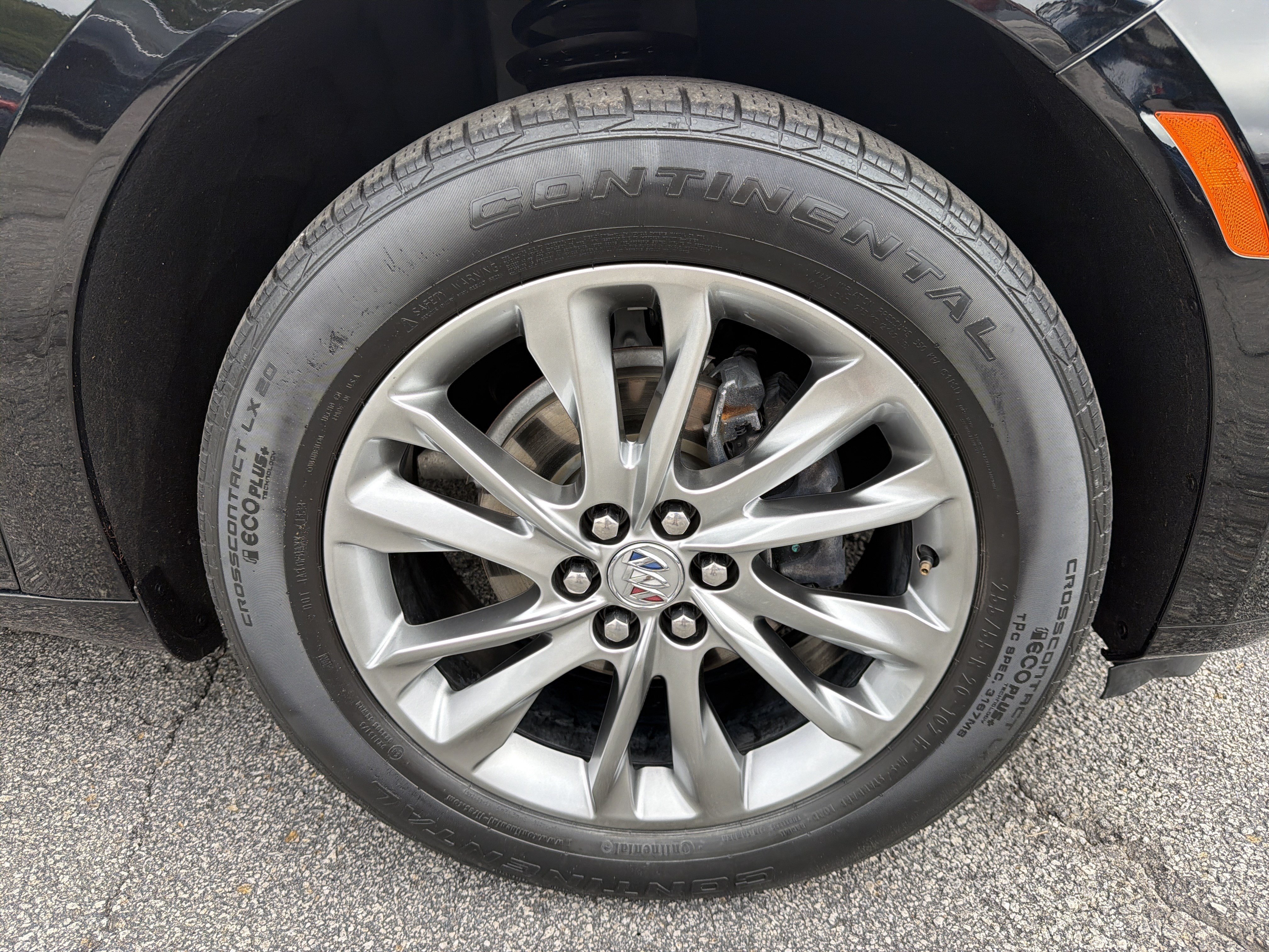 Used 2023 Buick Enclave Avenir FWD image 13