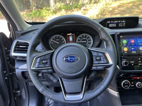 Used 2023 Subaru Forester Limited AWD/4WD image 10