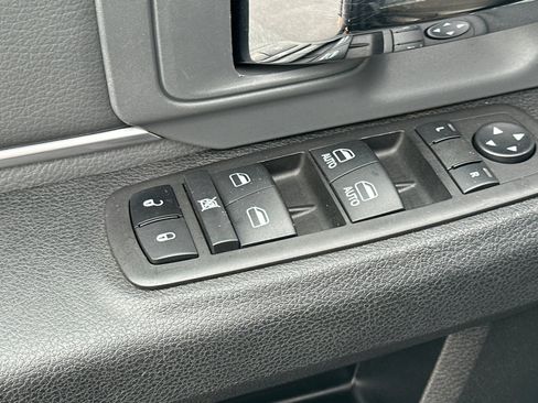 Used 2024 RAM 1500 Classic SLT image 11