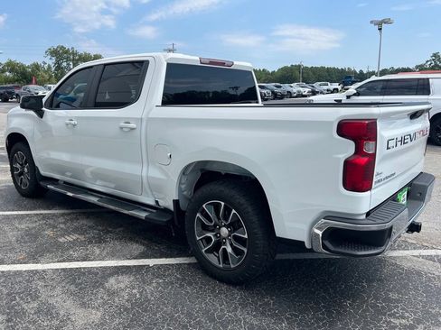 Used 2022 Chevrolet Silverado 1500 LT w/ Z71 Off-Road Package AWD/4WD image 30