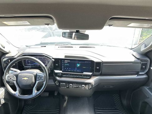 Certified 2025 Chevrolet Silverado 2500 LT w/ Convenience Package AWD/4WD image 14