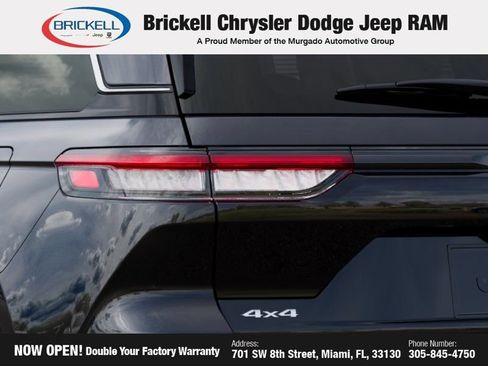 New 2025 Jeep Grand Cherokee Laredo X image 9