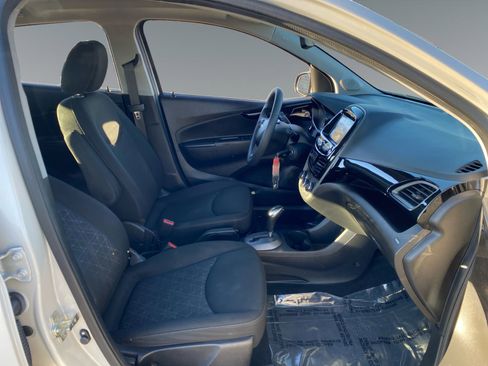 Used 2021 Chevrolet Spark LT FWD image 15