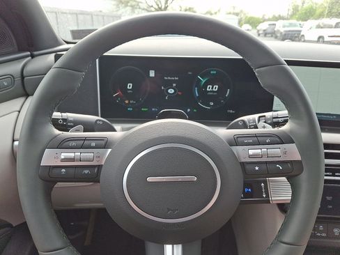 New 2026 Hyundai Tucson Limited image 15