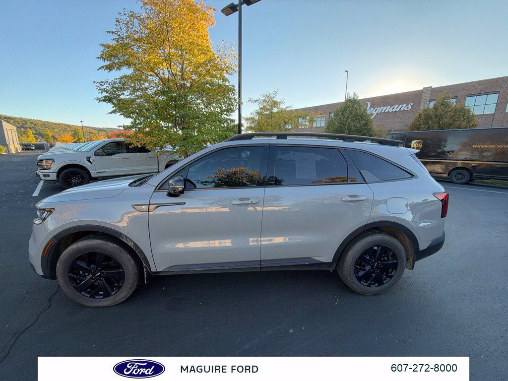 Used 2022 Kia Sorento S AWD/4WD image 7