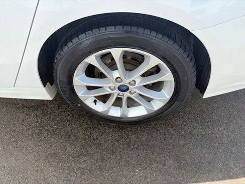 Used 2020 Ford Fusion SE FWD image 45