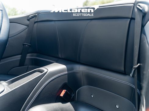 Used 2019 Ferrari Portofino image 31