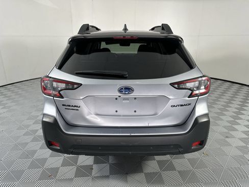 Used 2025 Subaru Outback Onyx Edition AWD/4WD image 7