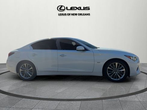 Used 2018 INFINITI Q50 Luxe image 8