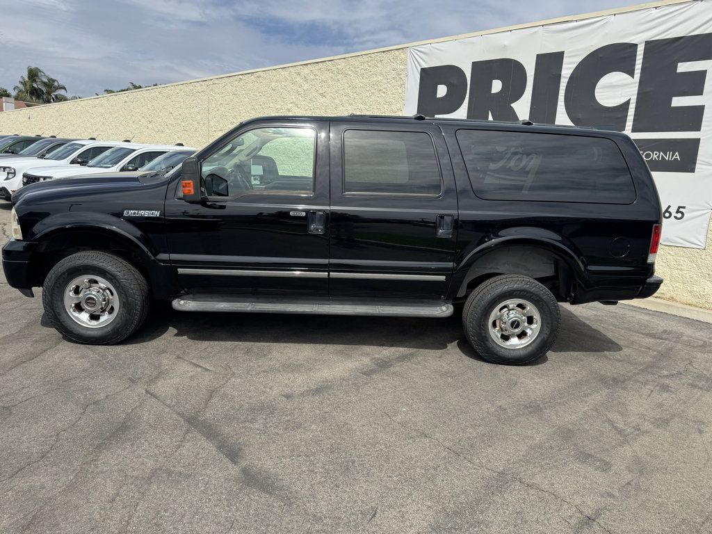 Used 2005 Ford Excursion Limited AWD/4WD image 10