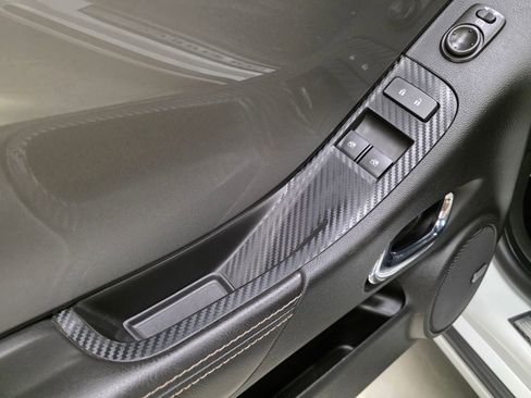 Used 2013 Chevrolet Camaro SS w/ SS Performance Package image 15