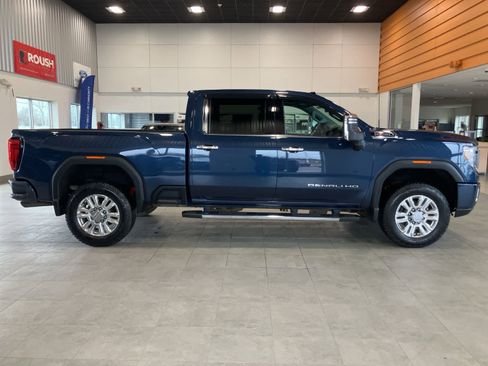 Used 2023 GMC Sierra 2500 Denali w/ Snow Plow Prep/Camper Package AWD/4WD image 4