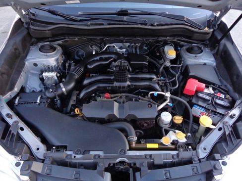 Used 2015 Subaru Forester 2.5i Premium w/ All-Weather Package image 19