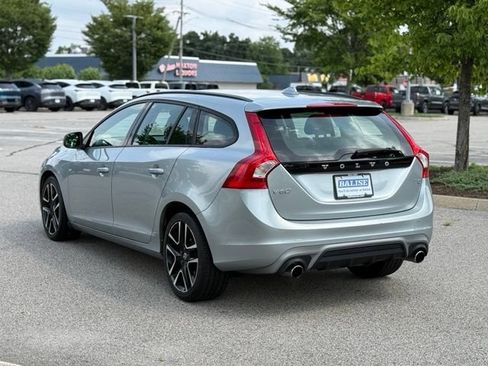 Used 2018 Volvo V60 T5 Dynamic FWD image 7