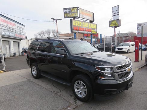 Used 2020 Chevrolet Tahoe LT image 3