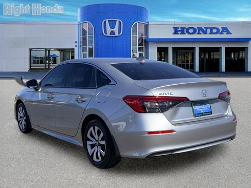 Used 2024 Honda Civic LX image 5