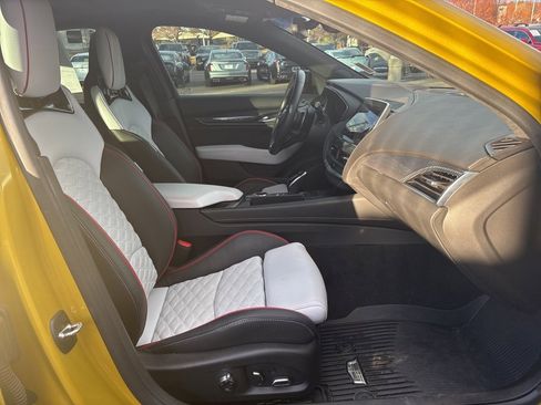 Used 2024 Cadillac CT5 V Blackwing w/ Driver Assist Package image 23