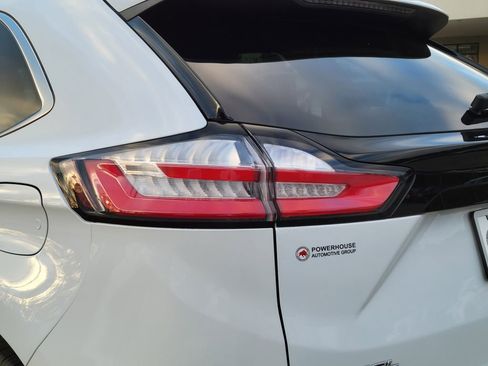 Certified 2024 Ford Edge SEL image 12