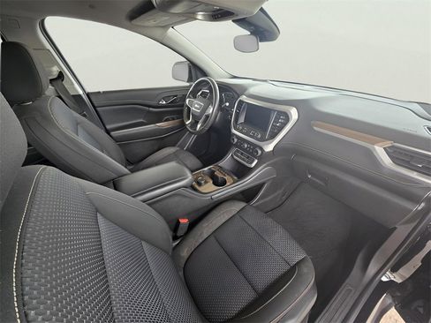 Used 2023 GMC Acadia SLE image 47