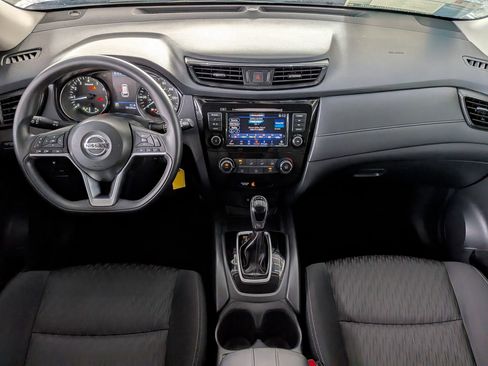 Used 2018 Nissan Rogue S image 28