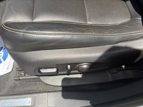 Used 2019 GMC Acadia SLT AWD/4WD image 18