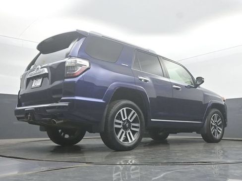 Used 2018 Toyota 4Runner Limited AWD/4WD image 45
