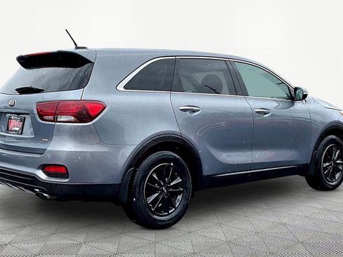 Used 2020 Kia Sorento L FWD image 6