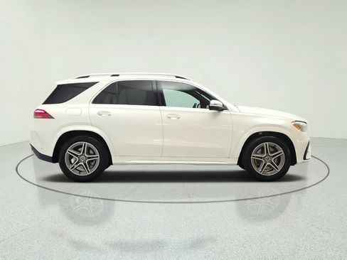 Used 2024 Mercedes-Benz GLE 450 4MATIC image 4