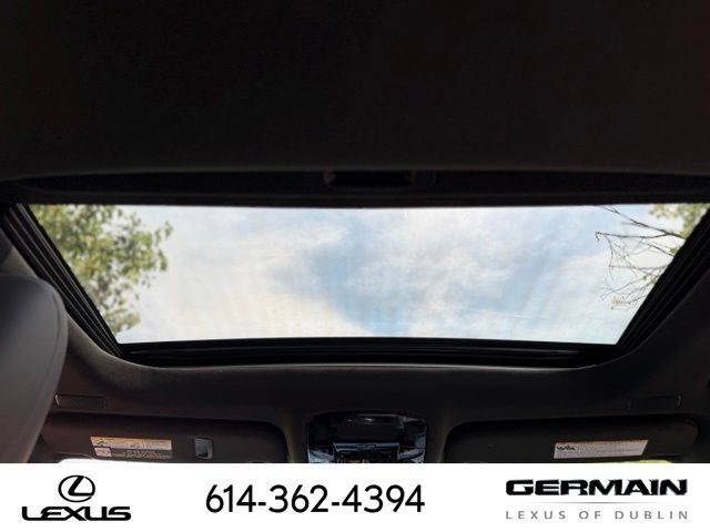 Used 2024 Lexus RX 350 Premium w/ Accessory Package (Z1) AWD/4WD image 17